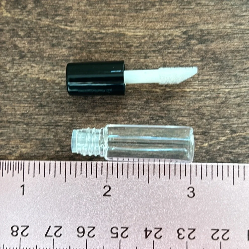 Mini make up items - Picture 7 of 7